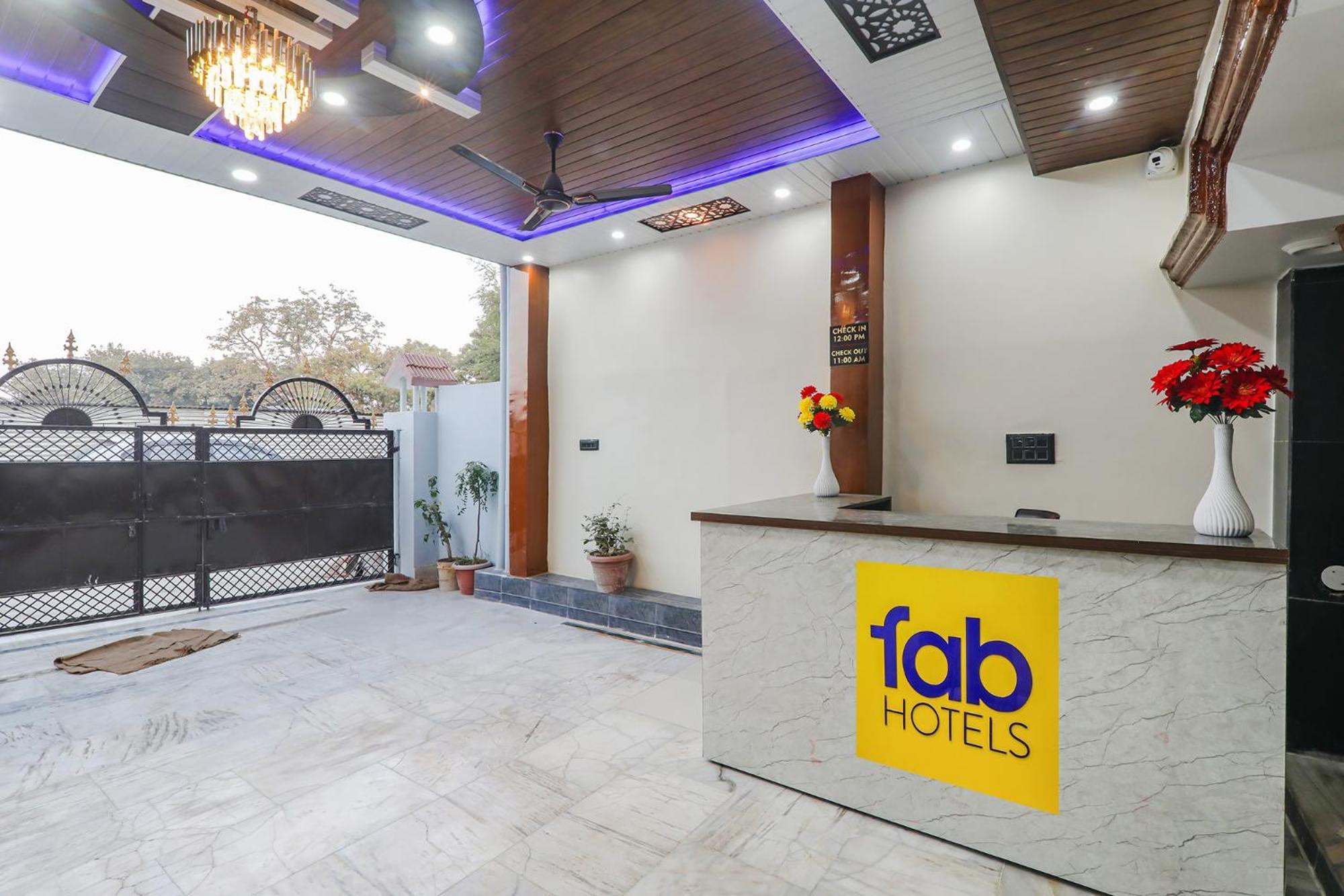 Fabexpress Awadh Inn - 400M From Shri Ram Janam Bhumi Ayodhya Exterior photo